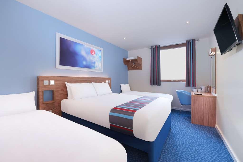 Travelodge Bromborough Port Sunlight Pokój zdjęcie