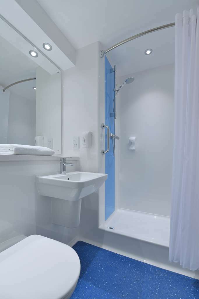 Travelodge Bromborough Port Sunlight Pokój zdjęcie